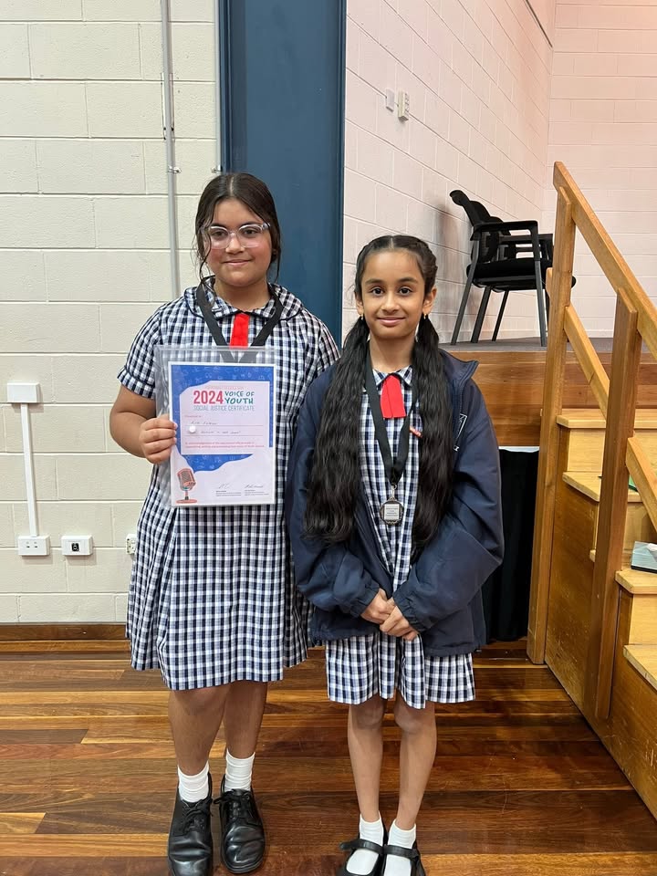 725697182898692_1022455946556146-1